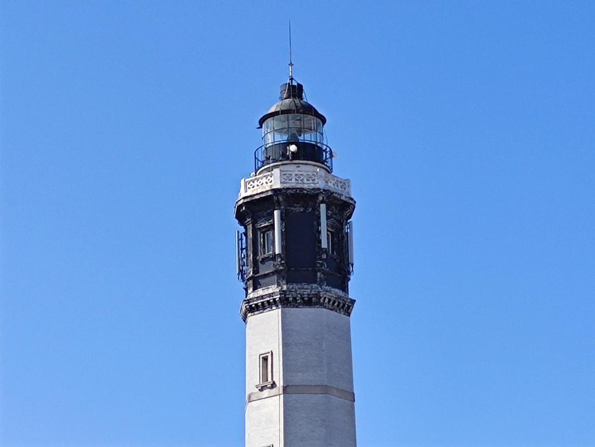 Appartamento Les lumières du phare Calais Esterno foto